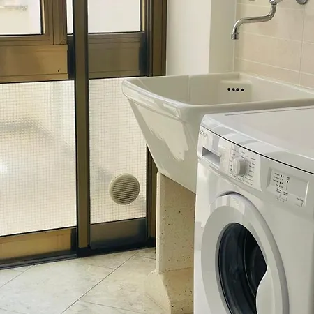 Dimora Chanel 30mt Dal Mare アパート ガリポリ