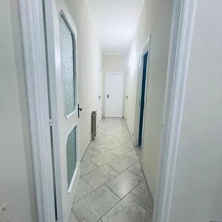 Dimora Chanel 30mt Dal Mare Lägenhet *